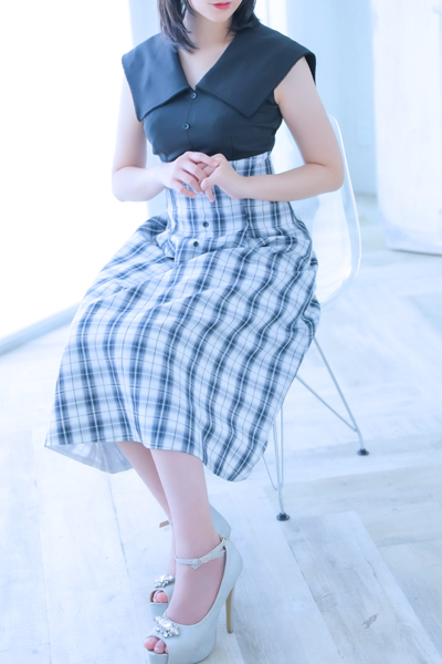 名古屋風俗デリヘル 海未(ウミ) 写真
