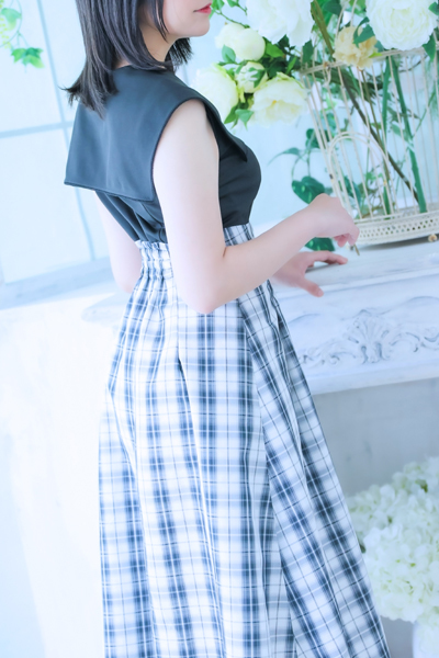 名古屋風俗デリヘル 海未(ウミ) 写真