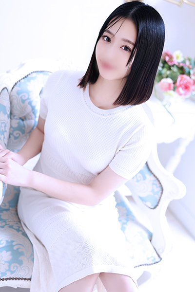 名古屋風俗デリヘル 新人・怜菜(レナ) 写真