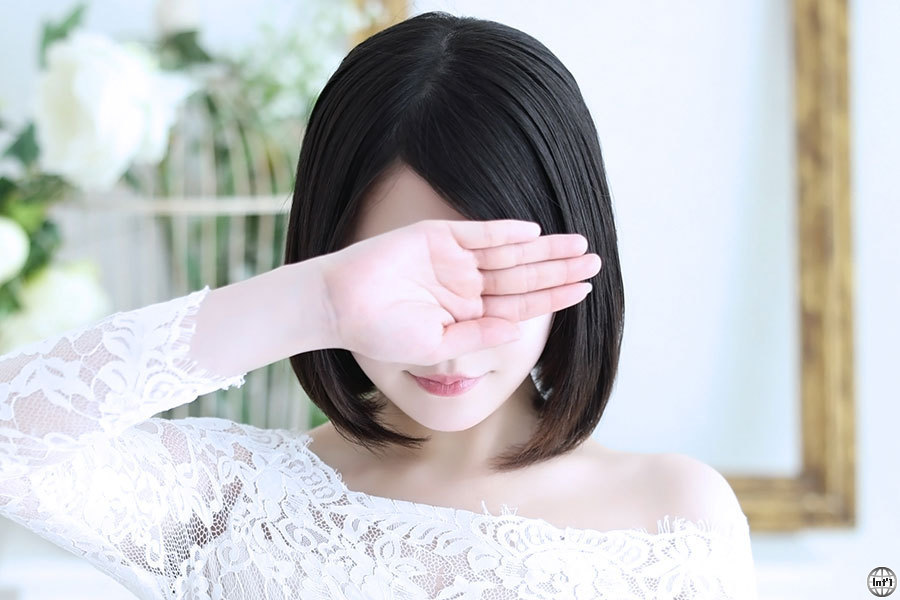 名古屋風俗デリヘル 新人・千花(チカ) 写真