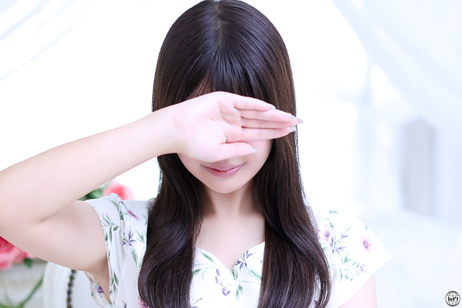 名古屋風俗デリヘル 新人・杏凪(アンナ) 写真