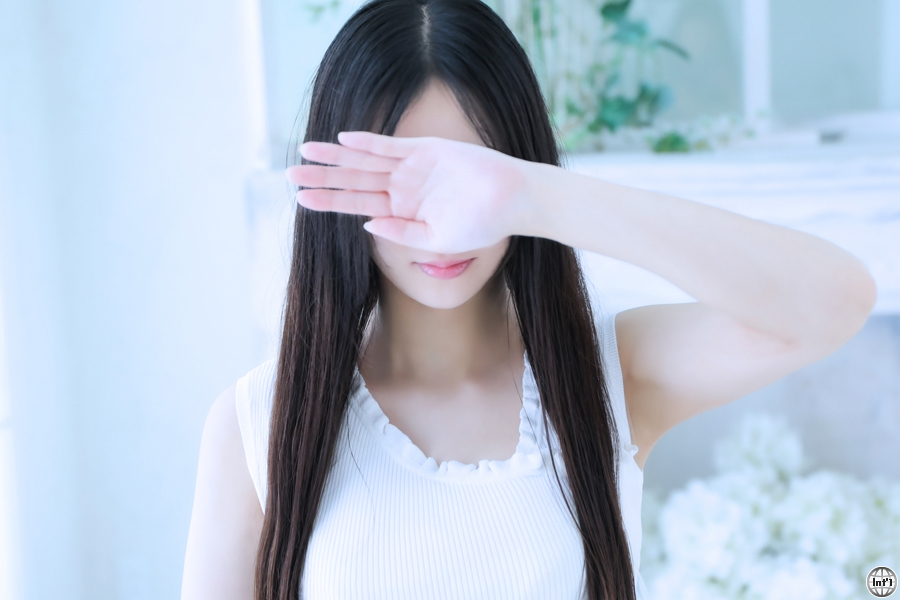名古屋風俗デリヘル 新人・涼菜(スズナ) 写真
