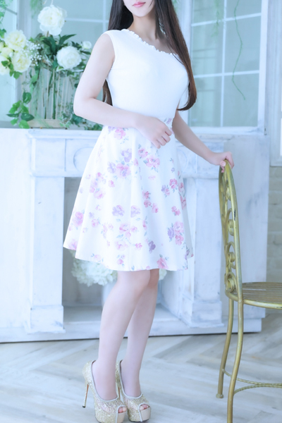 名古屋風俗デリヘル 新人・涼菜(スズナ) 写真