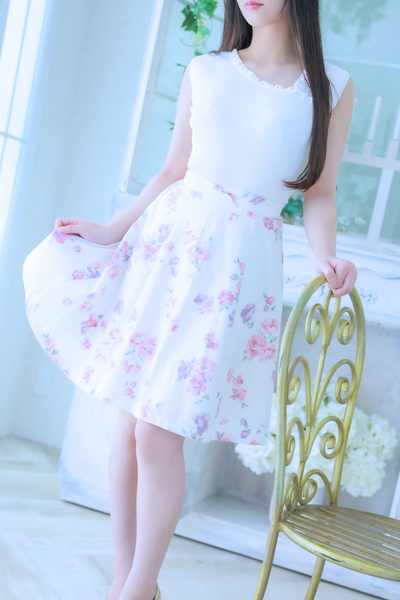 名古屋風俗デリヘル 新人・涼菜(スズナ) 写真